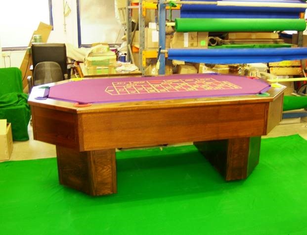 Octapool Table