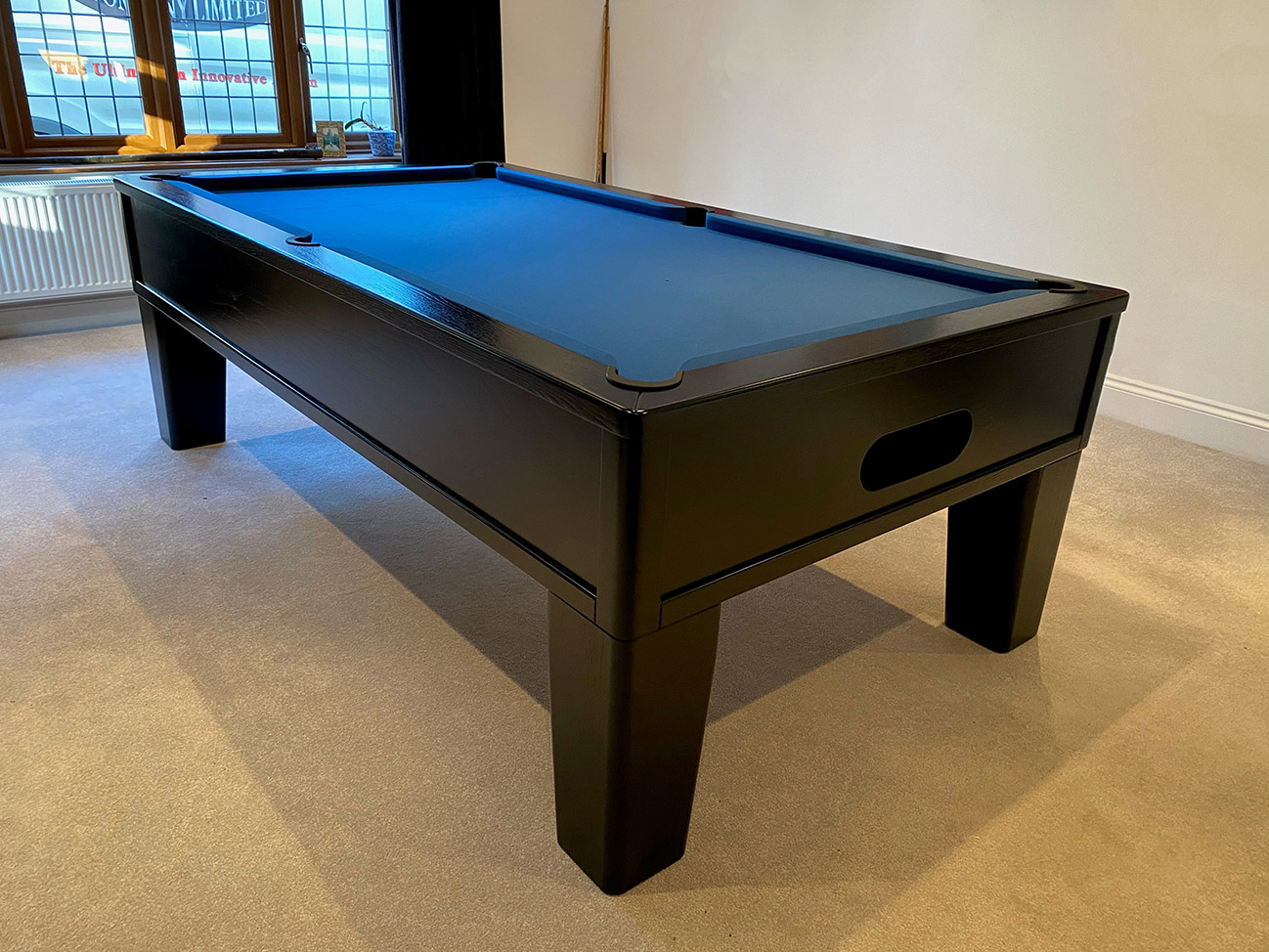  Emperor English Pool Table