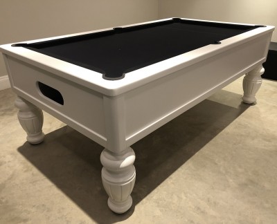 Emperor English Pool Table with Fluted Barrel Leg