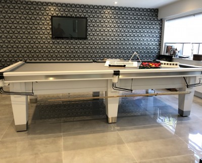 Connoisseur Special 10' x 5' Snooker Table