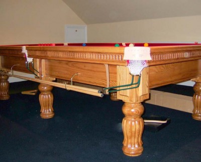 Traditional Snooker Tables Connoisseur 10' x 5' Snooker Table Tulip Fluted Legs
