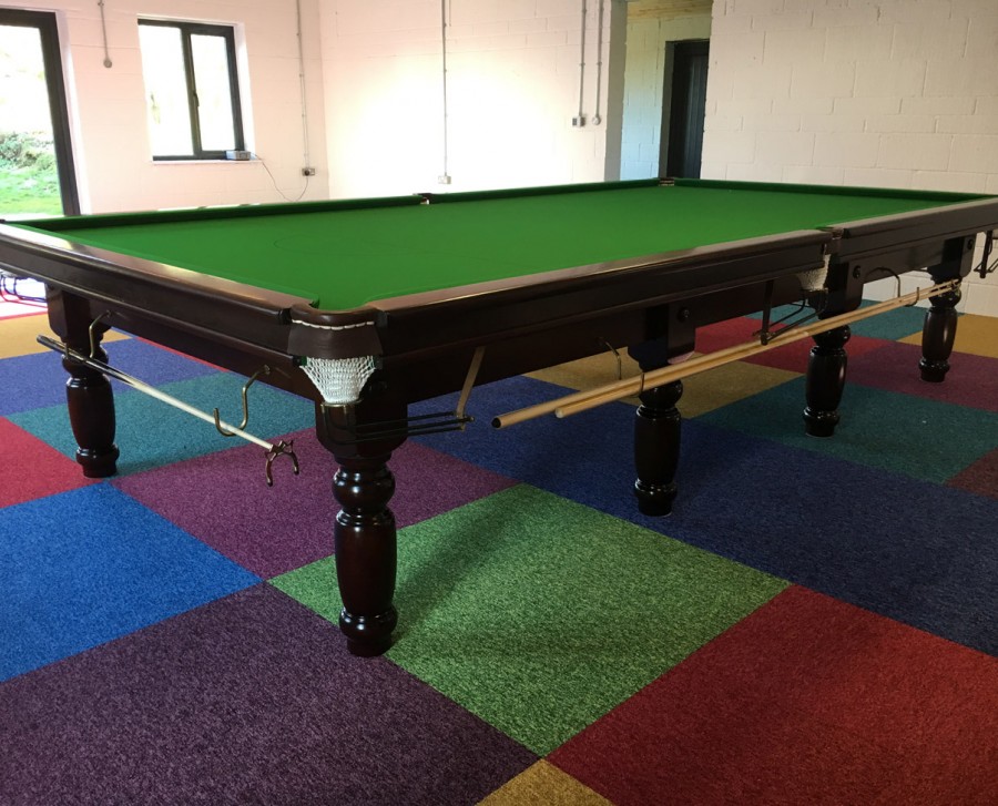 Full-Size RILEY CLUB Snooker Table