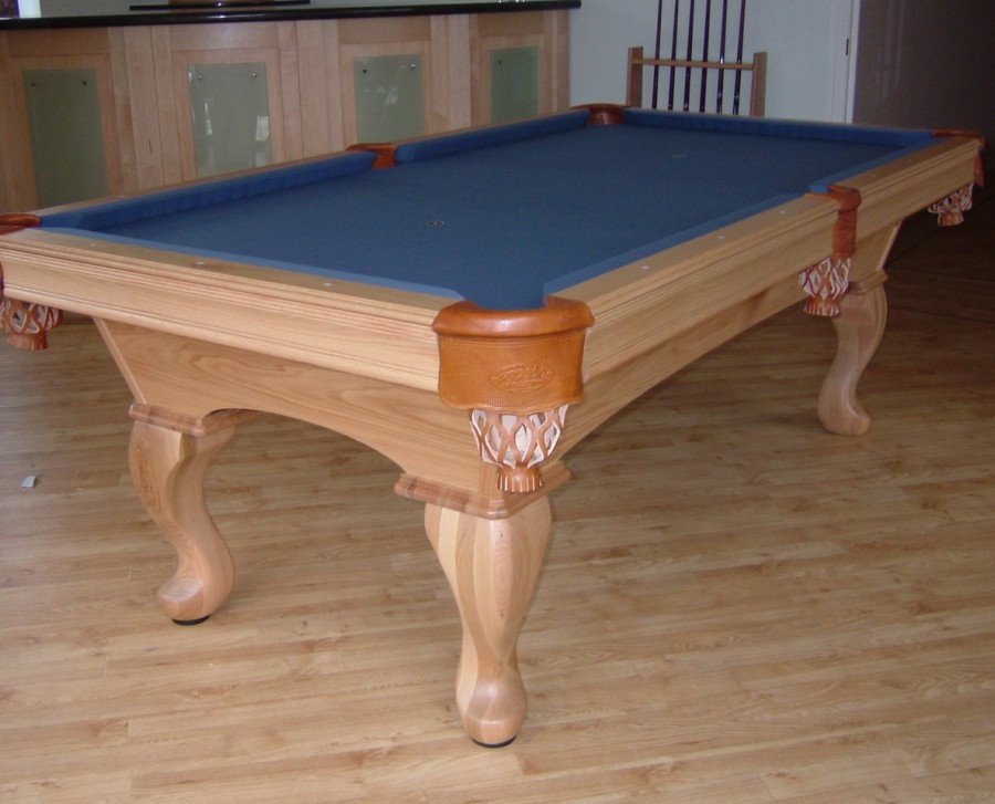 Olhausen Eclipse in Oak Pool Table (Blue Cloth)
