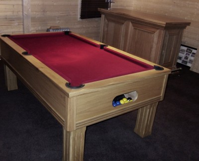 Connoisseur Traditional Bar - Freestanding 2 Panel
