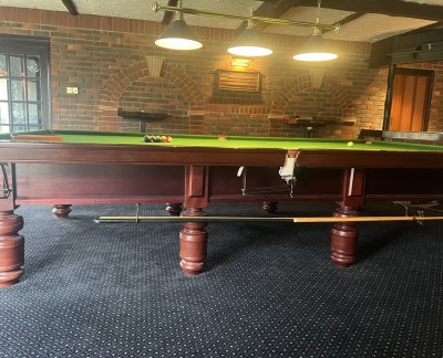 Full Size DAYMOTE Snooker Table