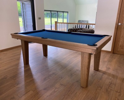 Royal English Pool Table - Tapered Legs