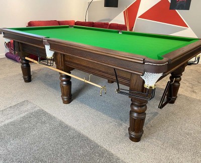 Royal Executive 8ft Snooker Table with Straight Turned Fluted Legs