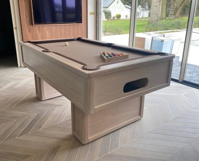 6ft Emperor English Pool Table with pedestal legs
