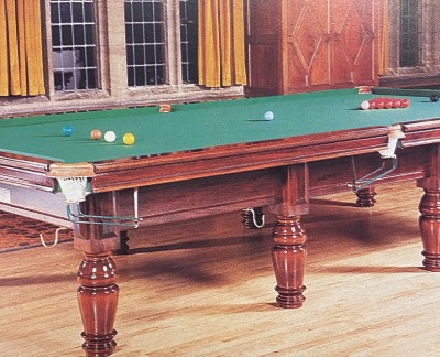 Full Size REGENT - TURNED LEG Snooker Table