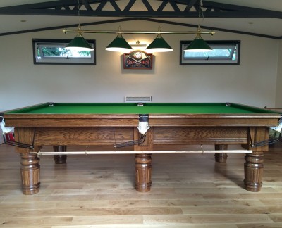 Connoisseur 10' x 5' Snooker Table Straight Turned/Fluted Legs