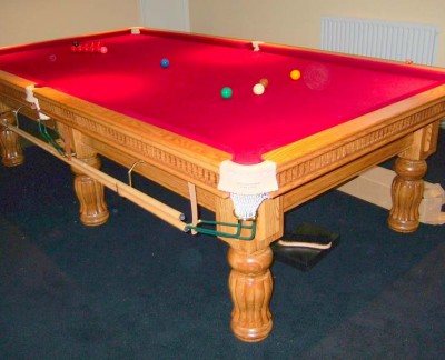 Connoisseur 10' x 5' Snooker Table Tulip Fluted Legs